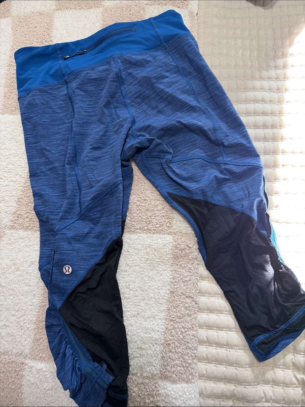 Lululemon crops